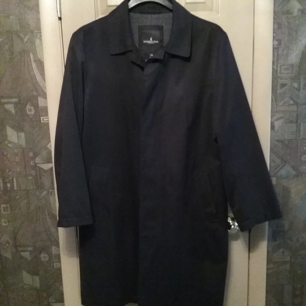London fog men's black rain coat.